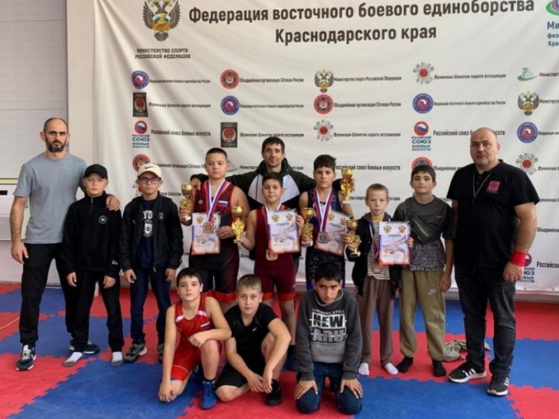 Спортсмены из Туапсинского округа стали призёрами турнира по вольной борьбе