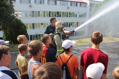 В Туапсинском районе проходит слет юных пожарных Кубани