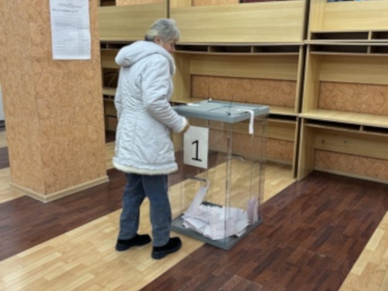 В 20-00 закрылись избирательные участки для подсчета голосов избирателей