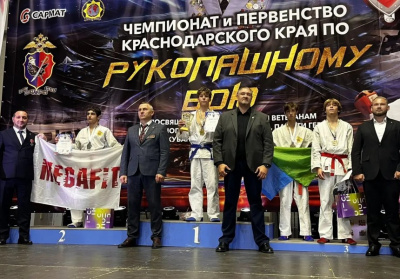 Туапсинские спортсмены стали призерами краевых соревнований по рукопашному бою Туапсинские спортсмены стали призерами краевых соревнований по рукопашному бою