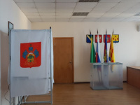 Избирательные участки открылись!