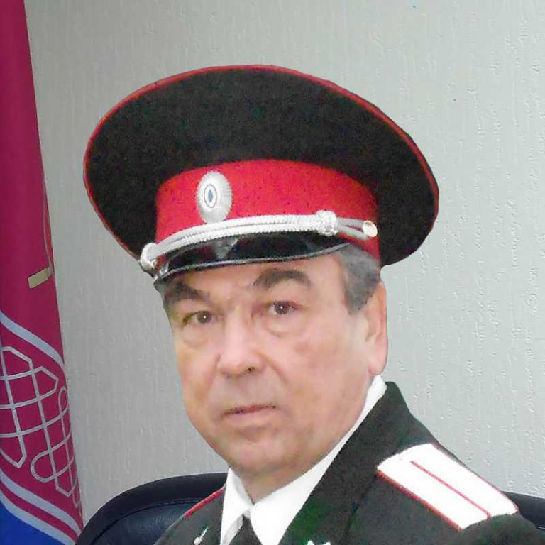 Улеев Геннадий Николаевич